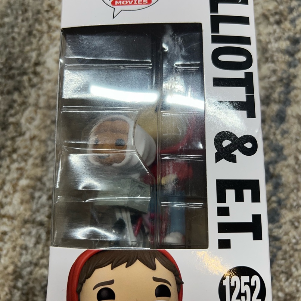 Funko Pop E.T. and Elliott Figure